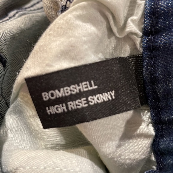 Women’s Neon Blonde High Rise Skinny Jeans - Picture 4 of 4